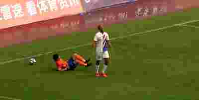 足协杯-上海申花2-1逆转云南玉昆晋级 于汉超绝杀费尔南多破门