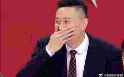 火箭大胜76人，哈登砍下40分